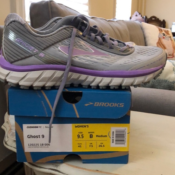 brooks running shoes women ghost 9